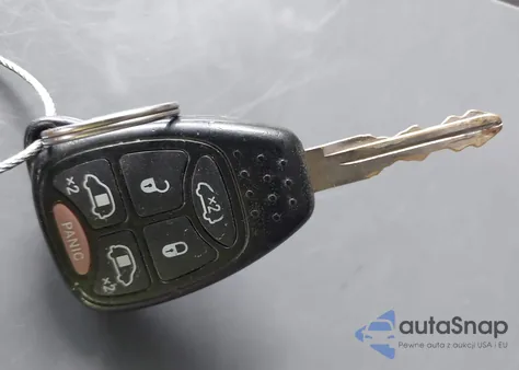 2007 Dodge Grand Caravan z USA, uszkodzony, nr VIN 2D4GP44L97R119755